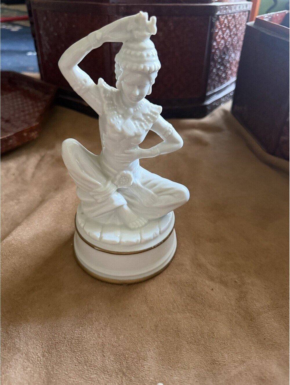 Vintage Blanc de Chine Bali dancer figurine music box Sakura Sakura